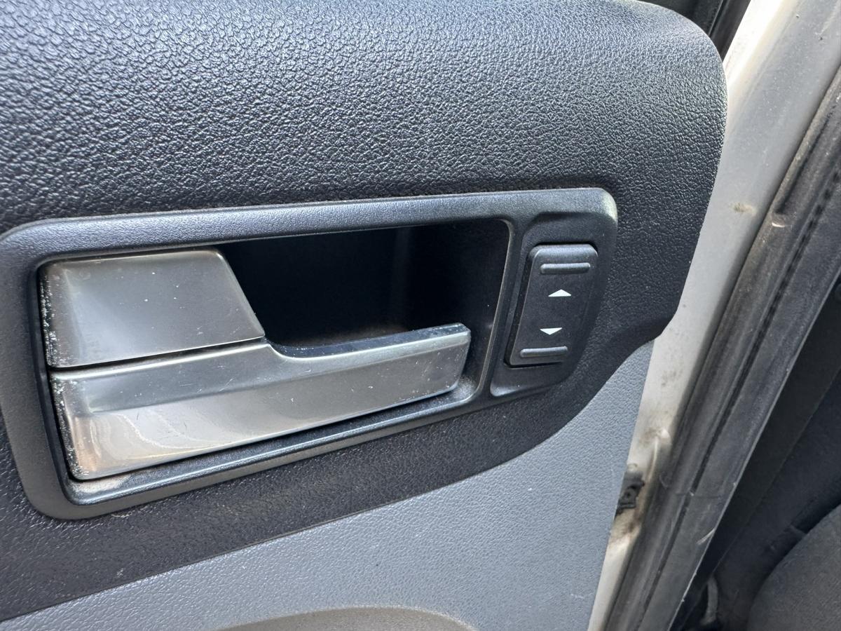 Ford Focus 2 original T&uuml;r hinten links Polar Silber Kombi Facelift ab 11/2007 Rohbau Bj.2009